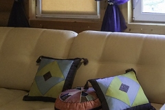 Декоративные подушки на диван фото